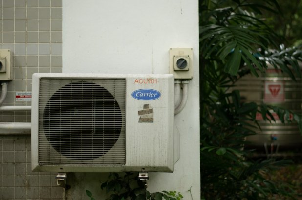 Een airco in uw bedrijf: duurzaam koelen en verwarmen